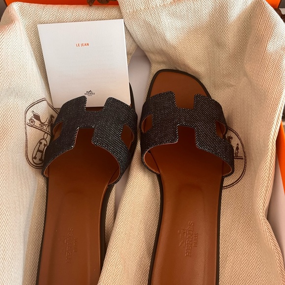 Hermes Oran sandals size 36 with box and dust bag - Picture 7 of 7